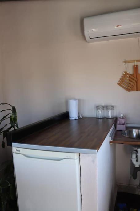 Private Apartment - The Lover'S Nest - Apt Privado Granada Luaran gambar