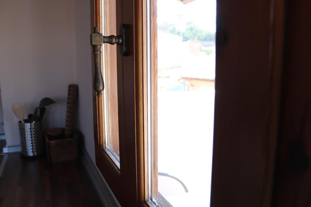 Private Apartment - The Lover'S Nest - Apt Privado Granada Luaran gambar